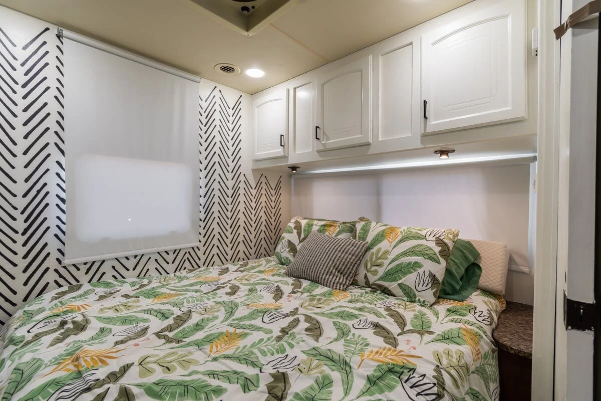 Gallery image 28